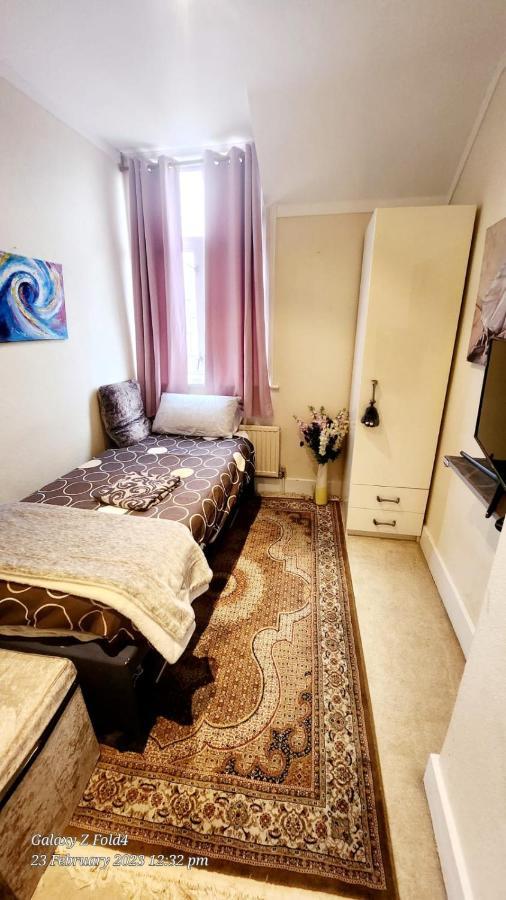 Monalisa Single Room Near Edgware Station Exterior foto